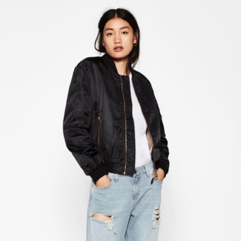ZARA Quilted Jacket Outerwear - Black